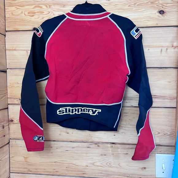 Kids Boys Octane Wetsuit Size Large Neoprene Jacket in Black and Red - Picture 4 of 6